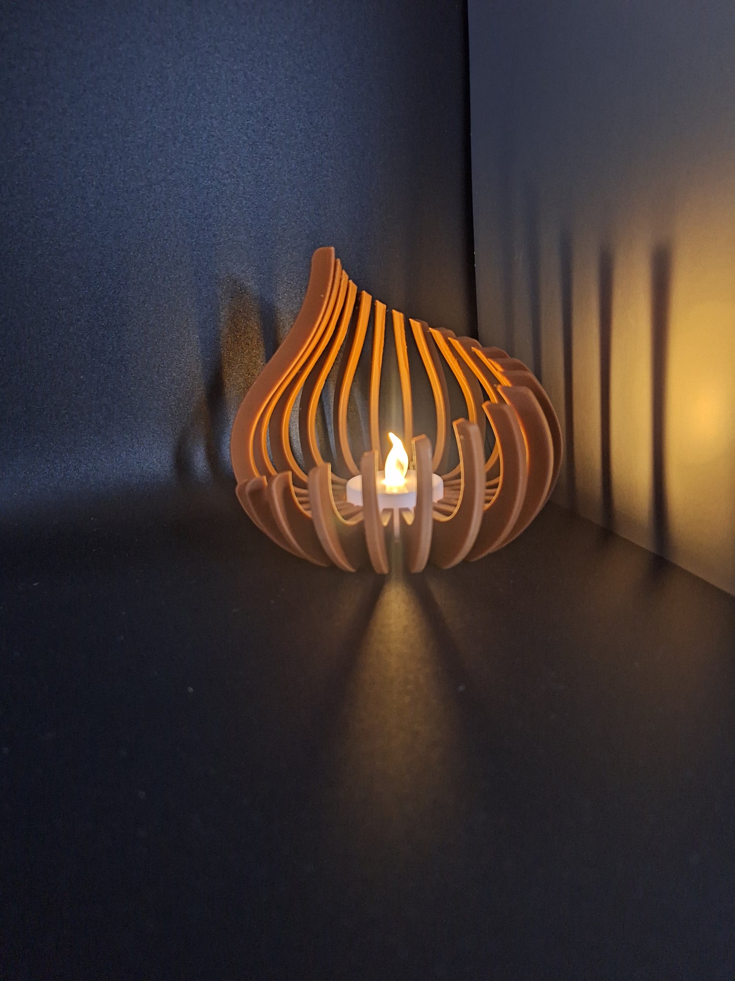 3d printed flame tea light holder, curved holder, housewarming gift